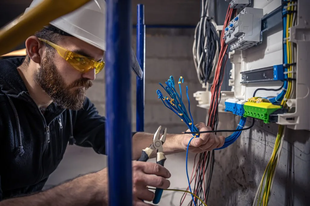 ELECTRIKCAEN – Électricien Ouistreham – Électricien Caen la mer